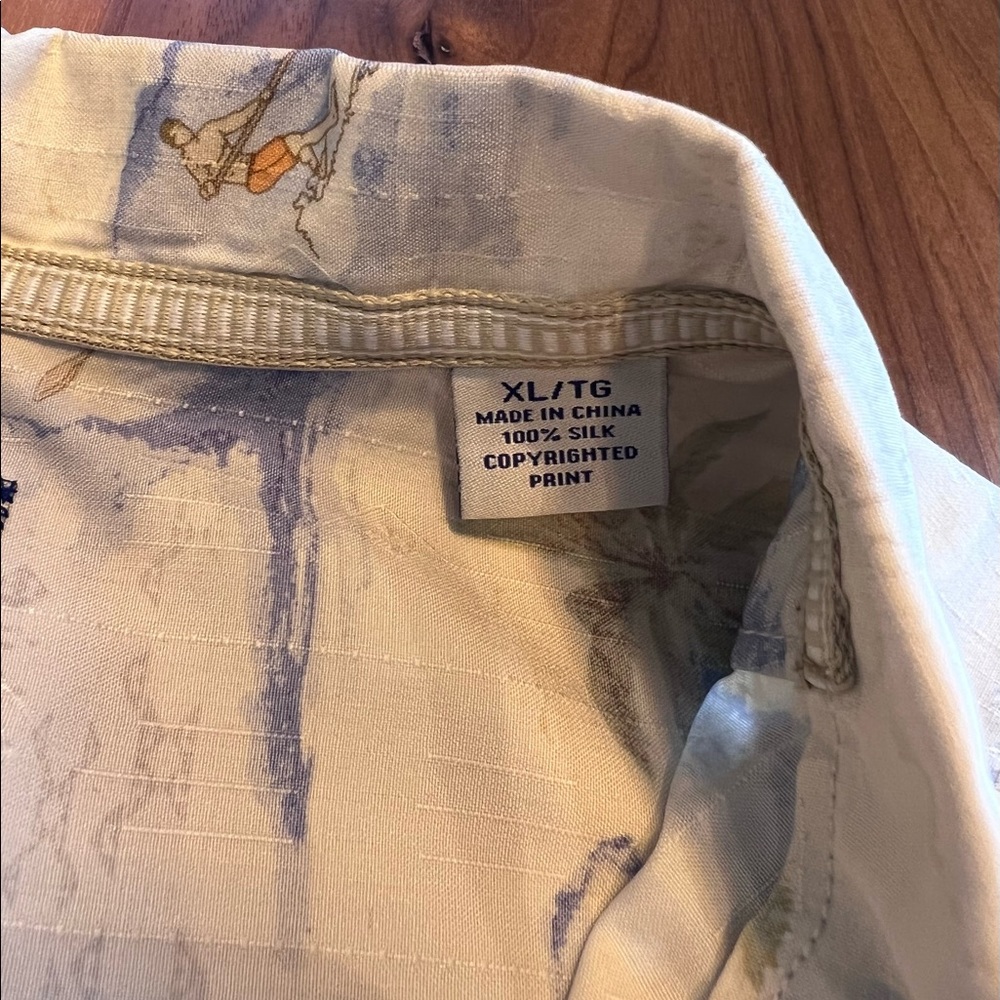 Tommy Bahama 100% Silk Shirt XL - Picture 4 of 7